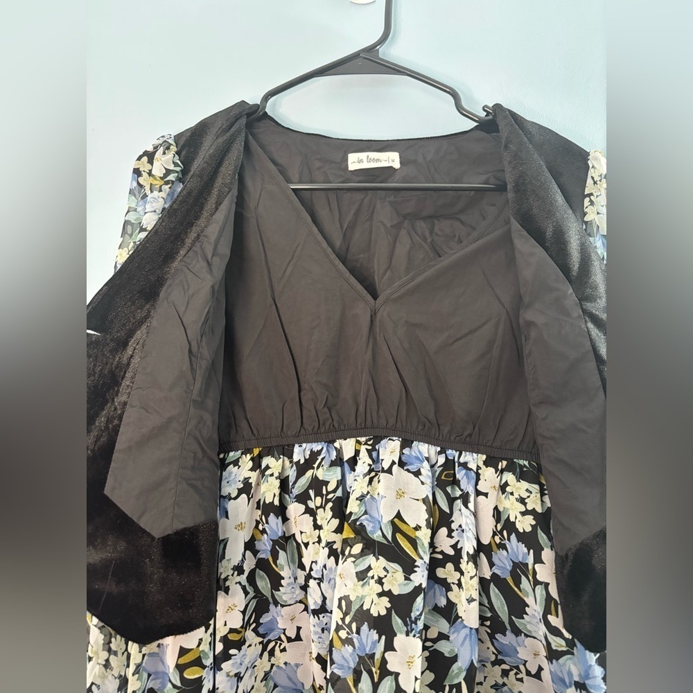 In Loom Women’s Dress Size Medium Floral Velvet Vest Cottagecore - Picture 8 of 8